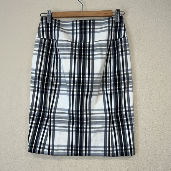 Women’s Club Monaco window pane plaid side zip fitted skirt size 0 - Picture 3 of 5
